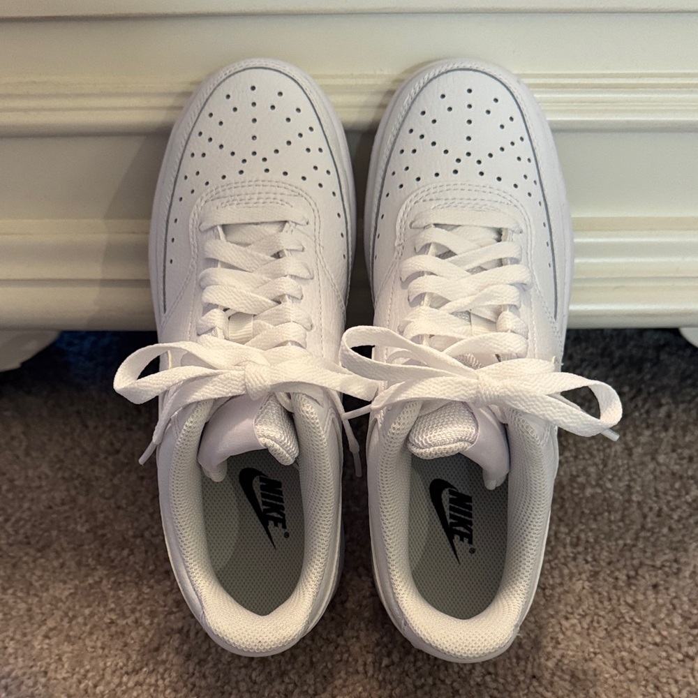 Nike Court Vision Low - Women’s Size 6.5 - Picture 4 of 9